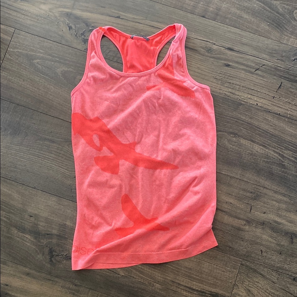 Oiselle Pink Fitted Sleeveless Tank Top